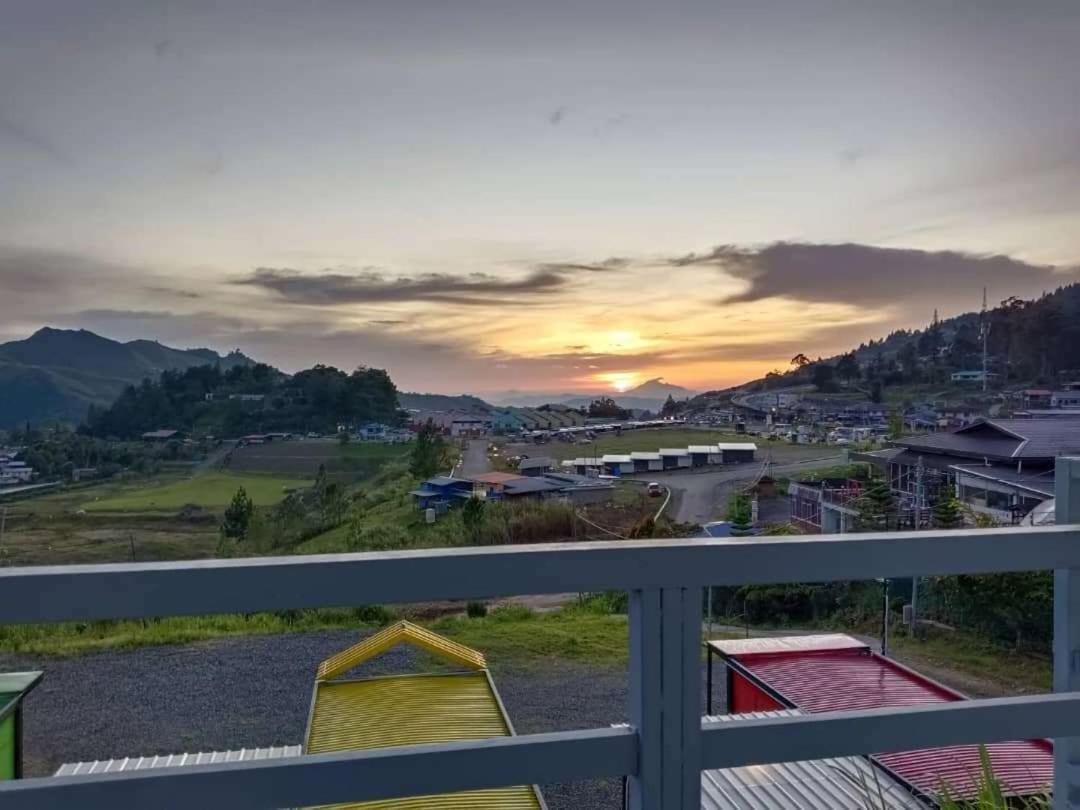 Kundasang Trail Homestay Esterno foto